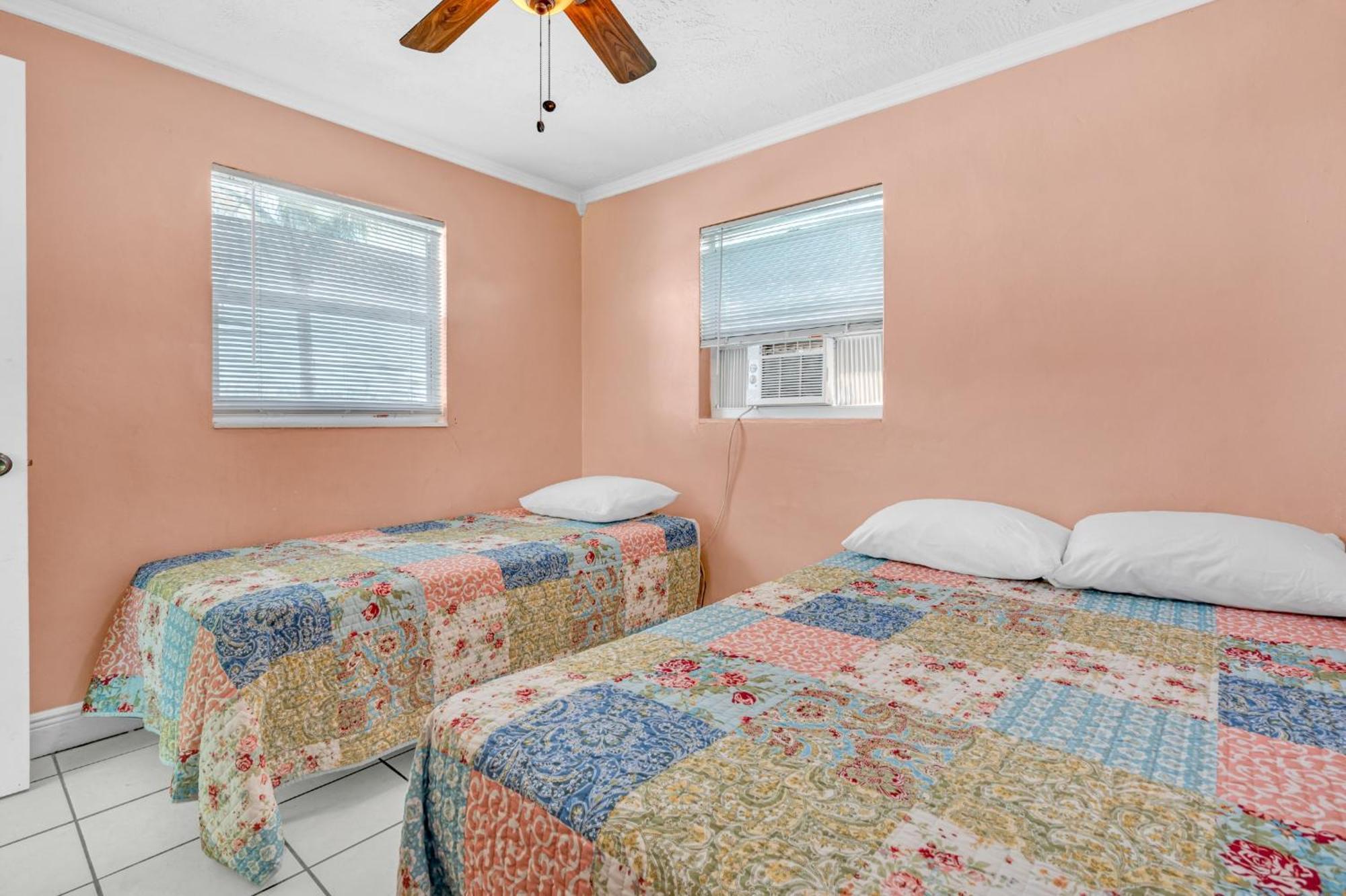 Old Wooden Bridge Resort & Marina Big Pine Key Exterior photo