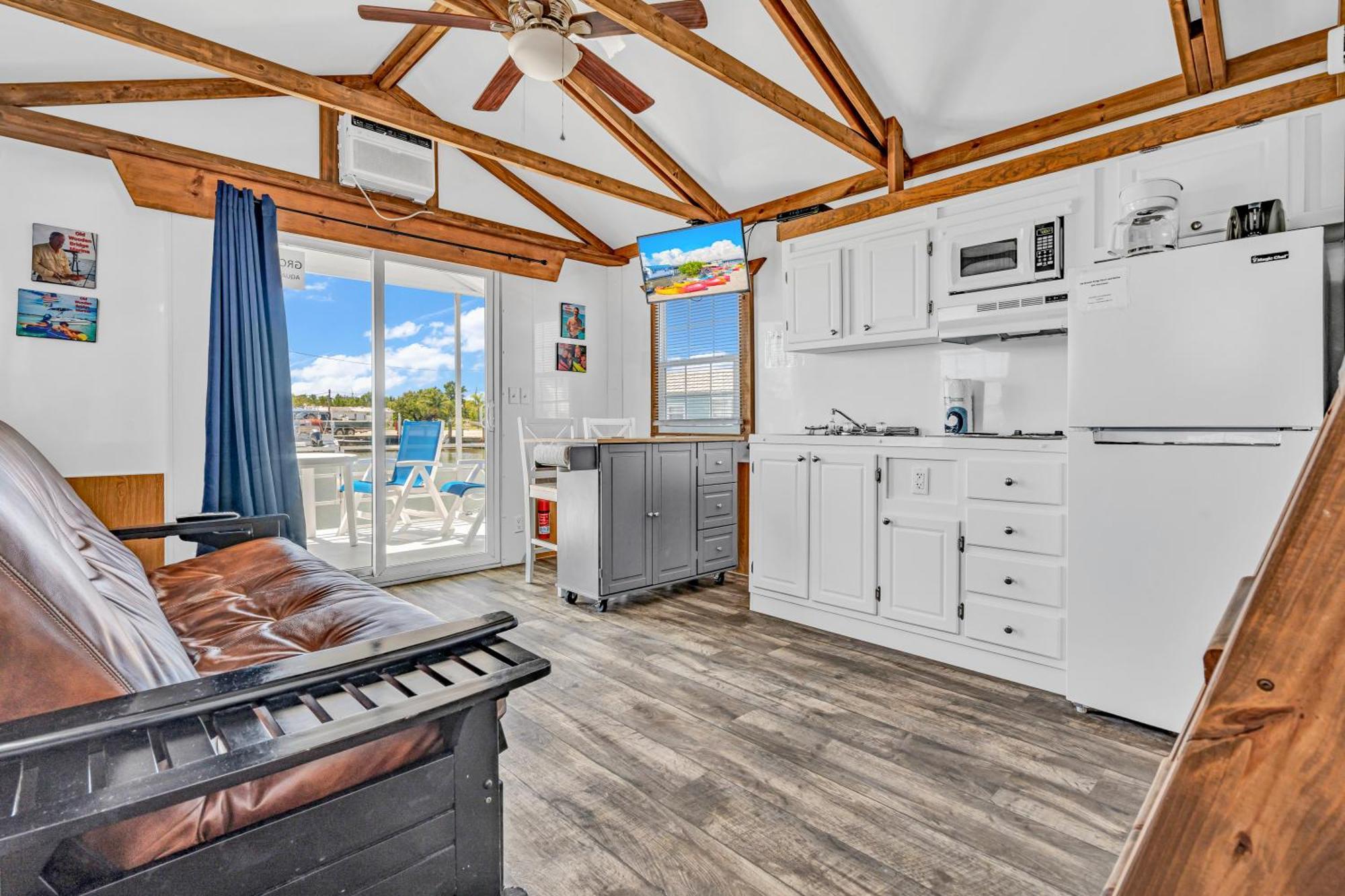 Old Wooden Bridge Resort & Marina Big Pine Key Exterior photo