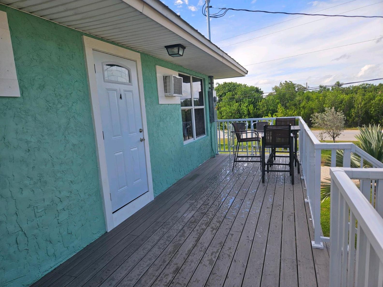 Old Wooden Bridge Resort & Marina Big Pine Key Exterior photo